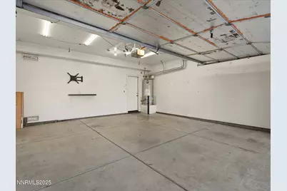 9290 Hummer Drive, Reno, NV 89521 - Photo 45