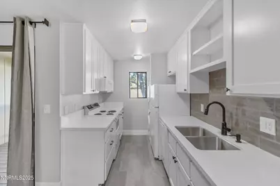 4634 Rio Poco Road, Reno, NV 89502 - Photo 9