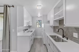 4634 Rio Poco Rd, Reno, NV 89502 - Photo 9