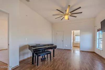 1535 Lincoln Circle, Silver Springs, NV 89429 - Photo 23