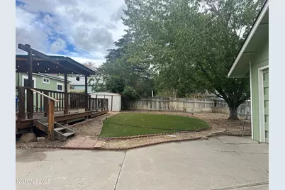 880 Ruby Avenue, Reno, NV 89503 - Photo 39