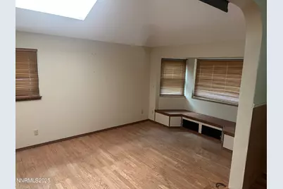 880 Ruby Avenue, Reno, NV 89503 - Photo 15