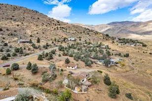 1211 Slate Rd, Topaz Ranch Estates, NV 89444 - Photo 7