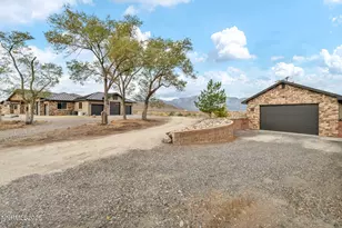 656 Stones Throw Rd, Gardnerville, NV 89410 - Photo 3