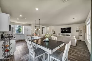 1071 Iron King Dr, Sparks, NV 89441 - Photo 11