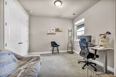 1071 Iron King Drive, Sparks, NV 89441 - Photo 23