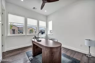 2348 Hammer Fls Dr, Reno, NV 89521 - Photo 31