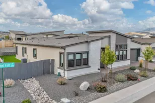 2348 Hammer Fls Dr, Reno, NV 89521 - Photo 41