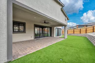 2348 Hammer Fls Dr, Reno, NV 89521 - Photo 35