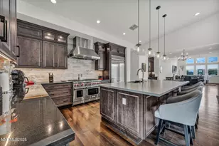 2348 Hammer Fls Dr, Reno, NV 89521 - Photo 9