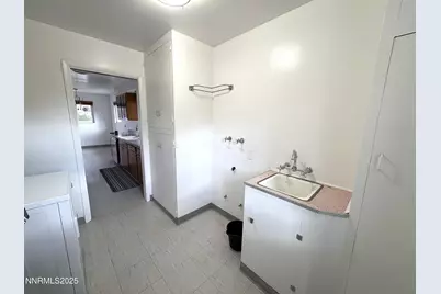 230 Glenmanor Drive, Reno, NV 89509 - Photo 11