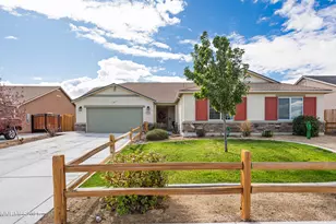 221 Snow Ln, Dayton, NV 89403 - Photo 3