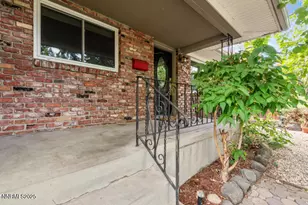 850 W 11th St, Reno, NV 89503 - Photo 3
