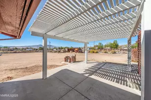 11890 Chesapeake Dr, Reno, NV 89506 - Photo 17