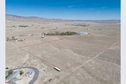 4810 Holmes Avenue, Silver Springs, NV 89429 - Photo 17