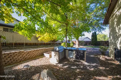 2835 Parkway Drive, Reno, NV 89502 - Photo 31