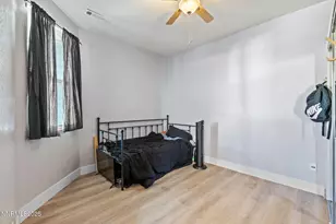 8430 Seal Beach Dr, Reno, NV 89506 - Photo 5