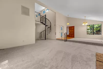 320 W Riverview Circle, Reno, NV 89509 - Photo 11