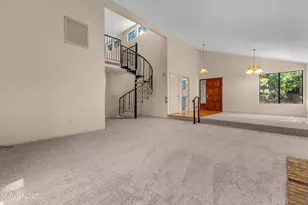 320 W Riverview Cir, Reno, NV 89509 - Photo 11