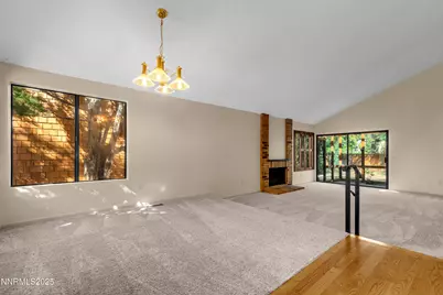 320 W Riverview Circle, Reno, NV 89509 - Photo 9