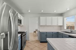 8031 Monterey Shores Dr, Reno, NV 89506 - Photo 15