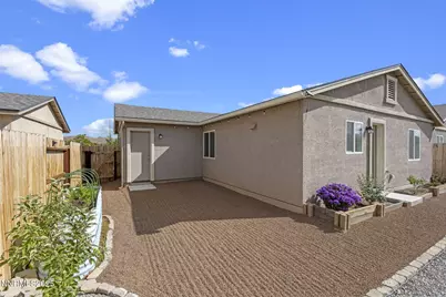 7709 Sandy Valley Drive, Reno, NV 89506 - Photo 25