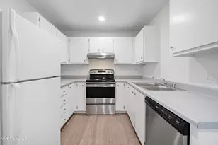 2085 Highview Ct, Reno, NV 89512 - Photo 7