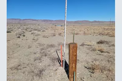 3090 Curtis Ave, Silver Springs, NV 89429 - Photo 15