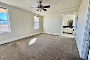 911 Waterloo Ln, Gardnerville, NV 89460 - Photo 17