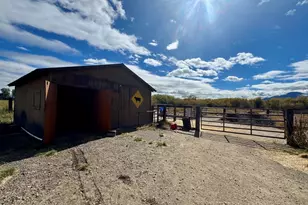 911 Waterloo Ln, Gardnerville, NV 89460 - Photo 3