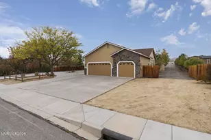 39 Marilyn Mae Dr, Sparks, NV 89441 - Photo 5