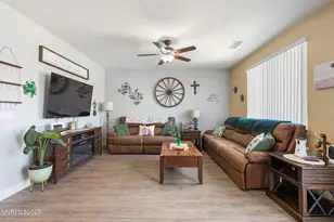 2780 Tobiano Dr, Reno, NV 89521 - Photo 15