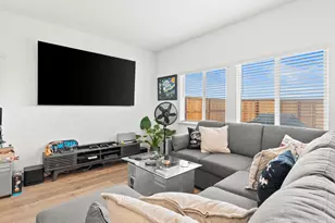 1976 Amazonite Dr, Sparks, NV 89436 - Photo 3