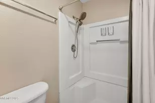 7385 N Pembroke Dr, Reno, NV 89502 - Photo 21