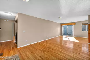 7385 N Pembroke Dr, Reno, NV 89502 - Photo 11