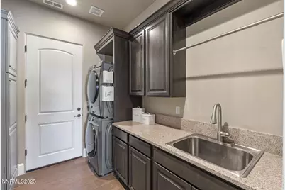 3172 Vista Favoloso Drive, Reno, NV 89519 - Photo 35