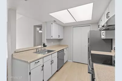 7680 Bluestone Drive #APT 356, Reno, NV 89511 - Photo 9