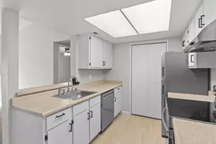 7680 Bluestone Dr, Reno, NV 89511 - Photo 9