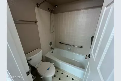 3095 Lakeside Drive #110, Reno, NV 89509 - Photo 21
