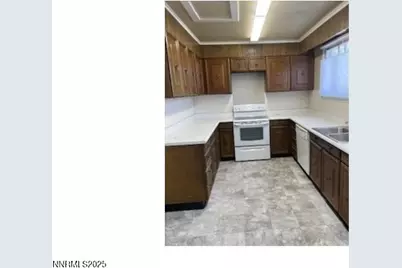 574 D Street, Hawthorne, NV 89415 - Photo 7