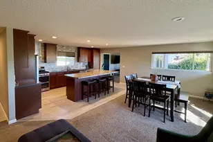 2000 Royal Dr, Reno, NV 89503 - Photo 5