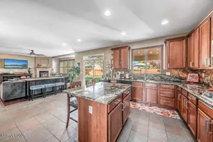 10841 Crooked Canyon Dr, Reno, NV 89521 - Photo 13