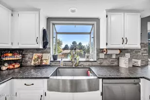 3351 Harvard Dr, Carson City, NV 89703 - Photo 7