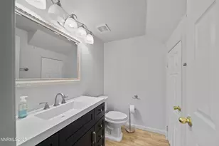 8451 Seal Beach Dr, Reno, NV 89506 - Photo 17