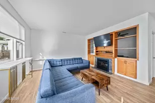 8451 Seal Beach Dr, Reno, NV 89506 - Photo 19