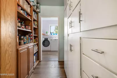 460 E Overland Street, Carson City, NV 89701 - Photo 25