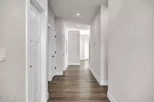 1421 Mission St, Gardnerville, NV 89410 - Photo 7