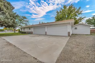 307 S California St, Yerington, NV 89447 - Photo 15