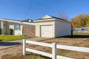 12123 Andes St, Reno, NV 89506 - Photo 3