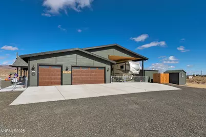 3900 Hackberry Street, Silver Springs, NV 89429 - Photo 5